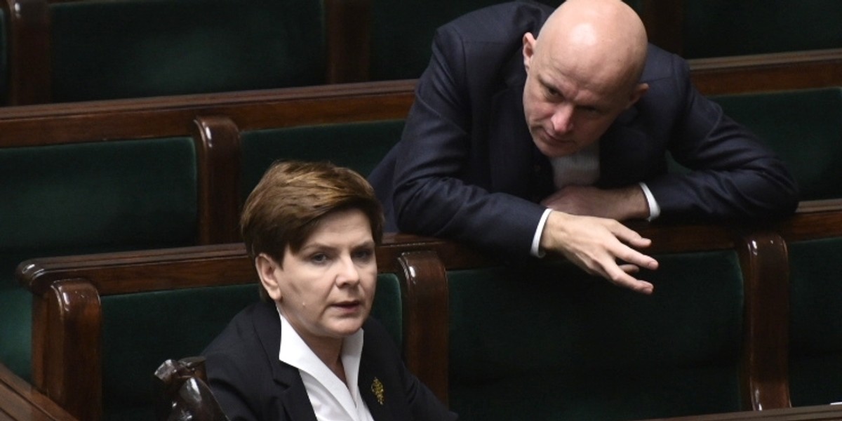 Minister finansów Paweł Szałamacha i premier Beata Szydło