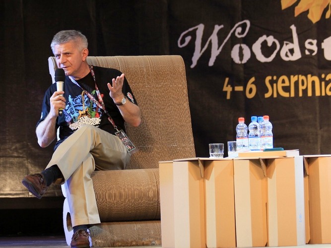 Prezes NBP Marek Belka był 5 bm. gościem Akademii Sztuk Przepięknych