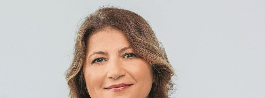 Asli Ertonguc. General Manager Poland & Baltics, British American Tobacco. Całą swoją  dotychczasową karierę związała z BAT. Zaczęła pracę w korporacji w 2002 roku od stanowiska Brand Managera. Zanim w 2021 roku objęła stanowisko General Managera na Polskę i kraje bałtyckie, pracowała w Wielkiej Brytanii, Niemczech i Rumunii