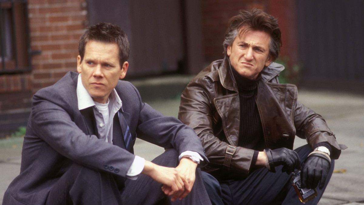 "Rzeka tajemnic", Reżyseria: Clint Eastwood. W rolach głównych: Tim Robbins, Sean Penn, Kevin Bacon, Laurence Fishburne. USA 2003.