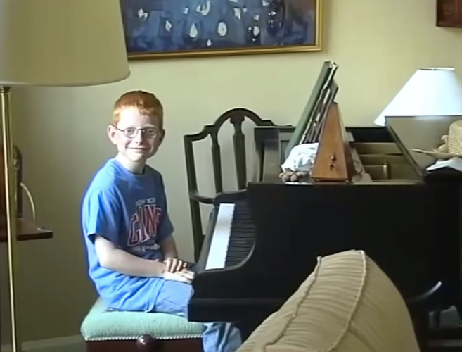 Ed Sheeran w klipie do piosenki 'Photograph'