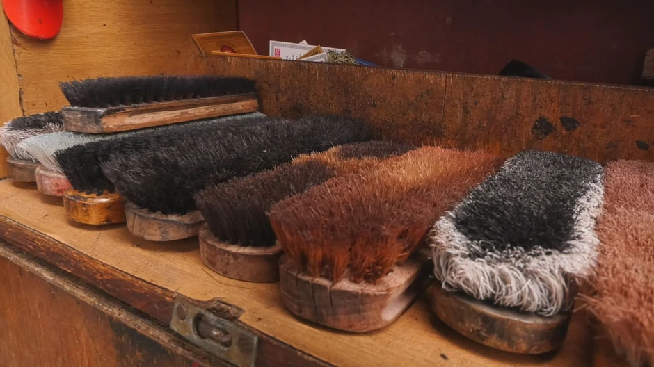 Mujo je jedan od poslednjih čistača cipela u Beogradu