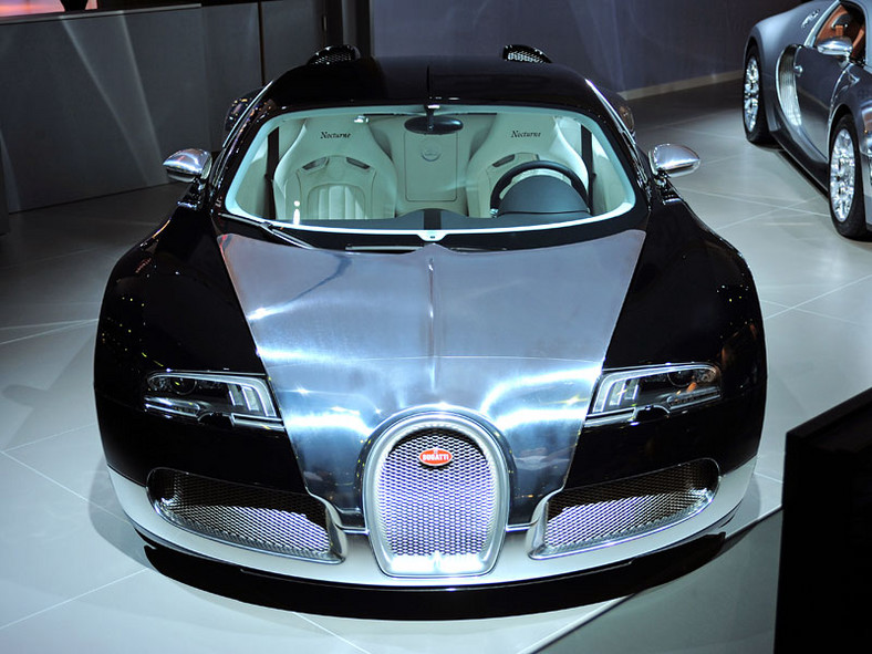 Trzy nowe Bugatti za prawie 19 milionów złotych