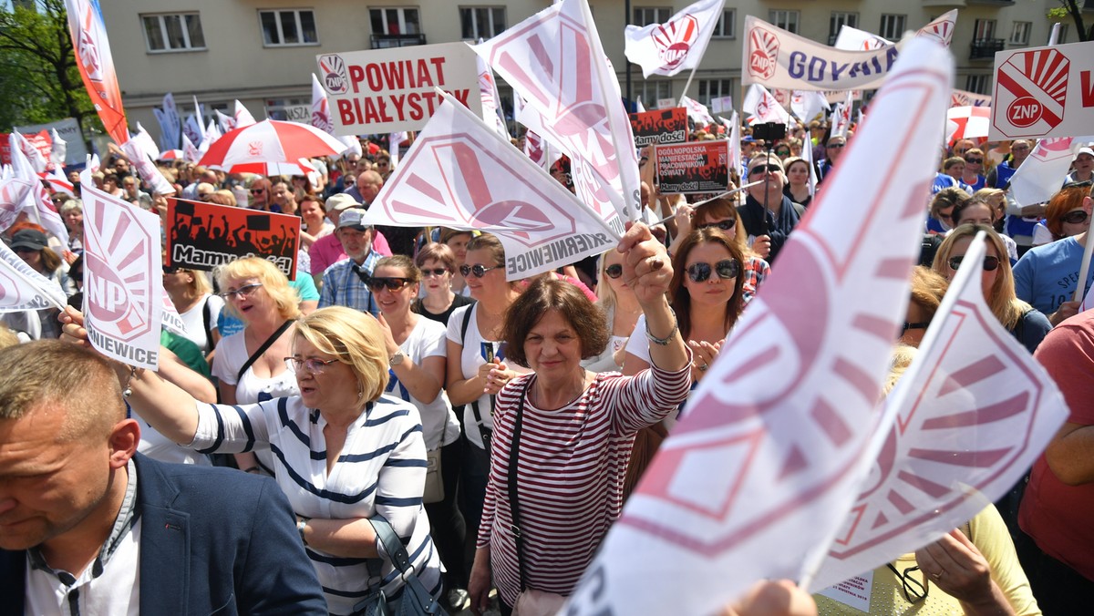 Protest nauczycieli w Warszawie