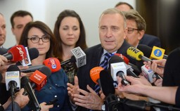 Schetyna o wystąpieniu Morawieckiego: To polityczny kabaret, chwalenie się pseudodokonaniami