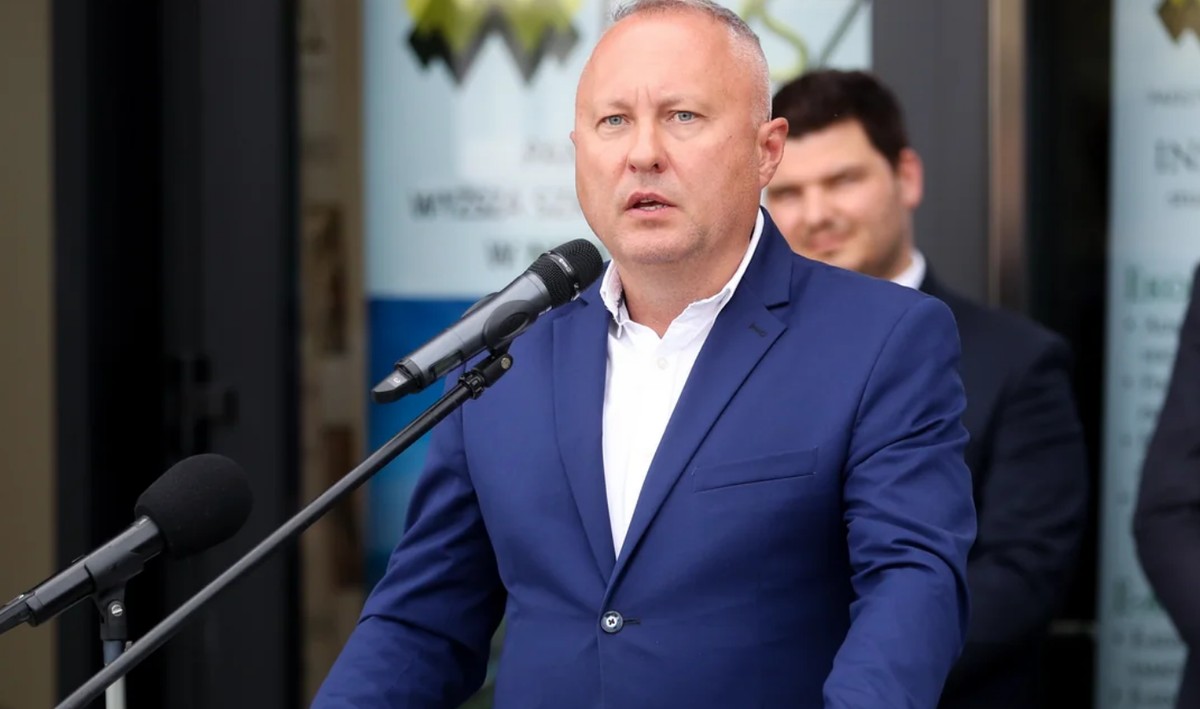Ludomir Handzel, prezydent Nowego Sącza, przemawia