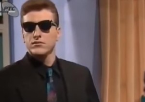 Goran Daničć u seriji "Srećni ljudi" kao telohranitelj