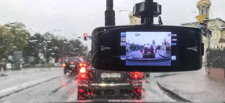 Kamera do auta - idealny prezent dla każdego kierowcy