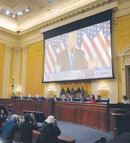 Obremski: Nadchodzi kolejny prawyborczy trumpowski shitshow, na który demokraci czekają z popcornem w rękach [OPINIA]