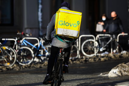 Glovo w dwóch krajach dostarcza do domu testy na koronawirusa