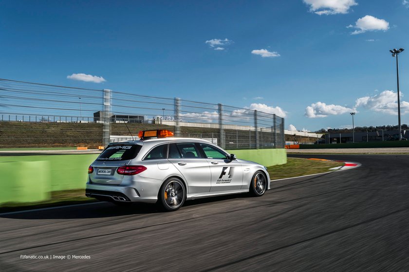 Nowy safety car w F1! To piękny Mercedes AMG GT S!