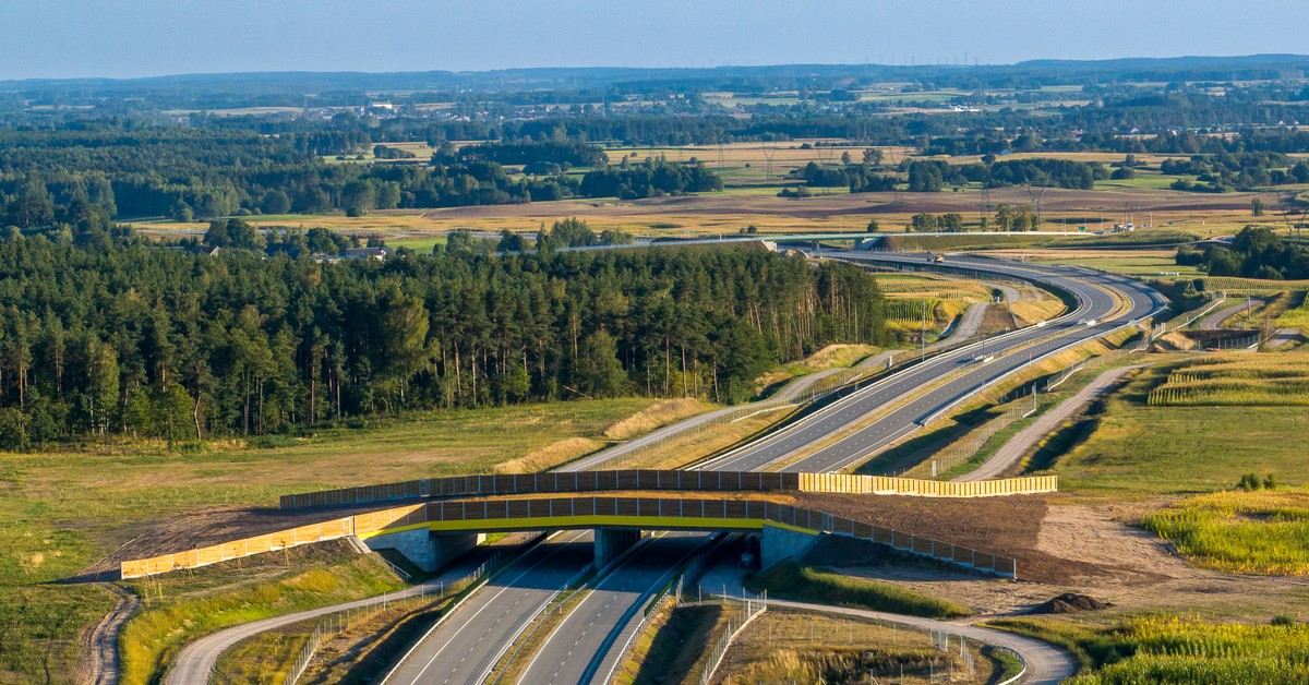 This road can save NATO from Russian aggression. It is located in Poland