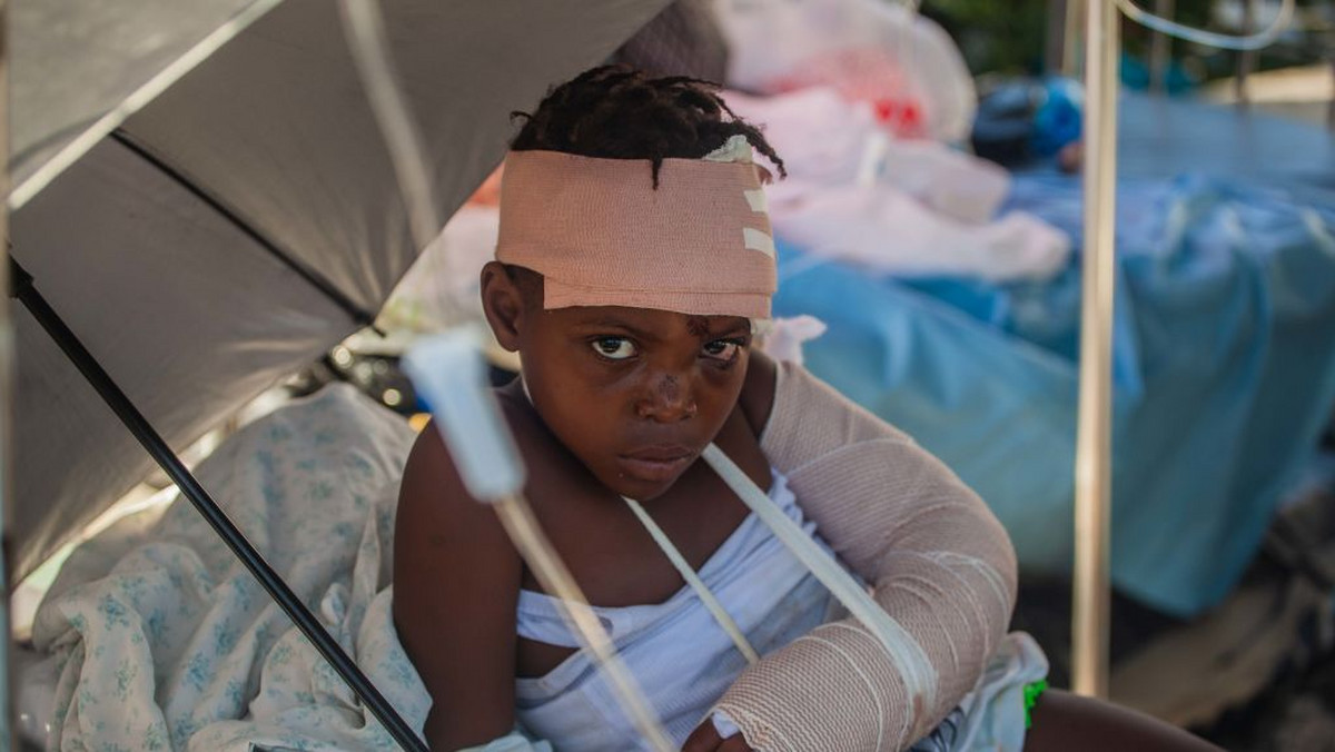 Haiti: po silnym trzęsieniu ziemi nadciąga burza tropikalna Grace