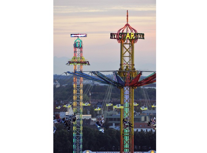 Karuzele to jeden z elementów dobrejabawy na Oktoberfest w Monachium