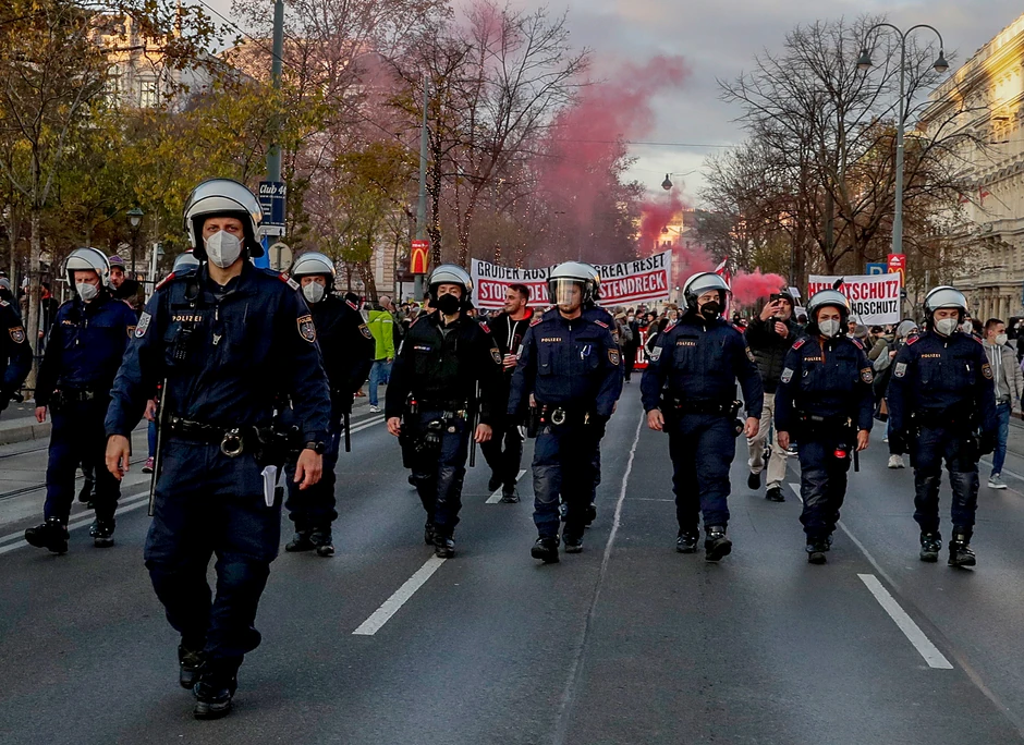 Uoči lokdauna održani su protesti u Austriji