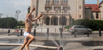 Nadchodzą upały. Jak je przetrwać? FILM