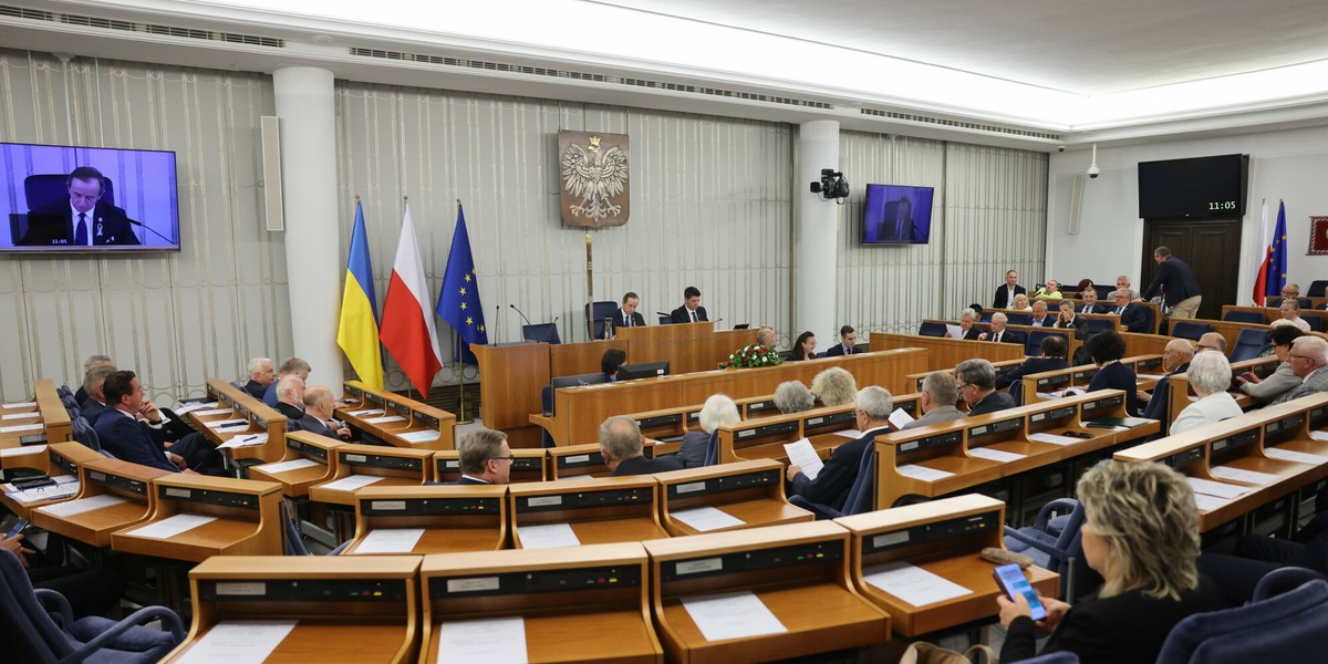 Senat opowiedział się za poprawkami do ustawy obniżającej PIT.