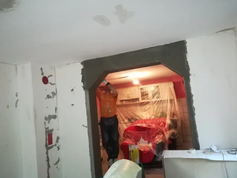 Prijatelji pritekli u pomoć, zasukali rukave i dali se u sređivanje