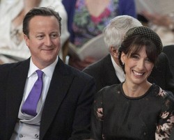 Premier Cameron zostawił w pubie... 8-letnią córkę