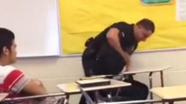 Állat módjára rángatta a rendőr a diákot
