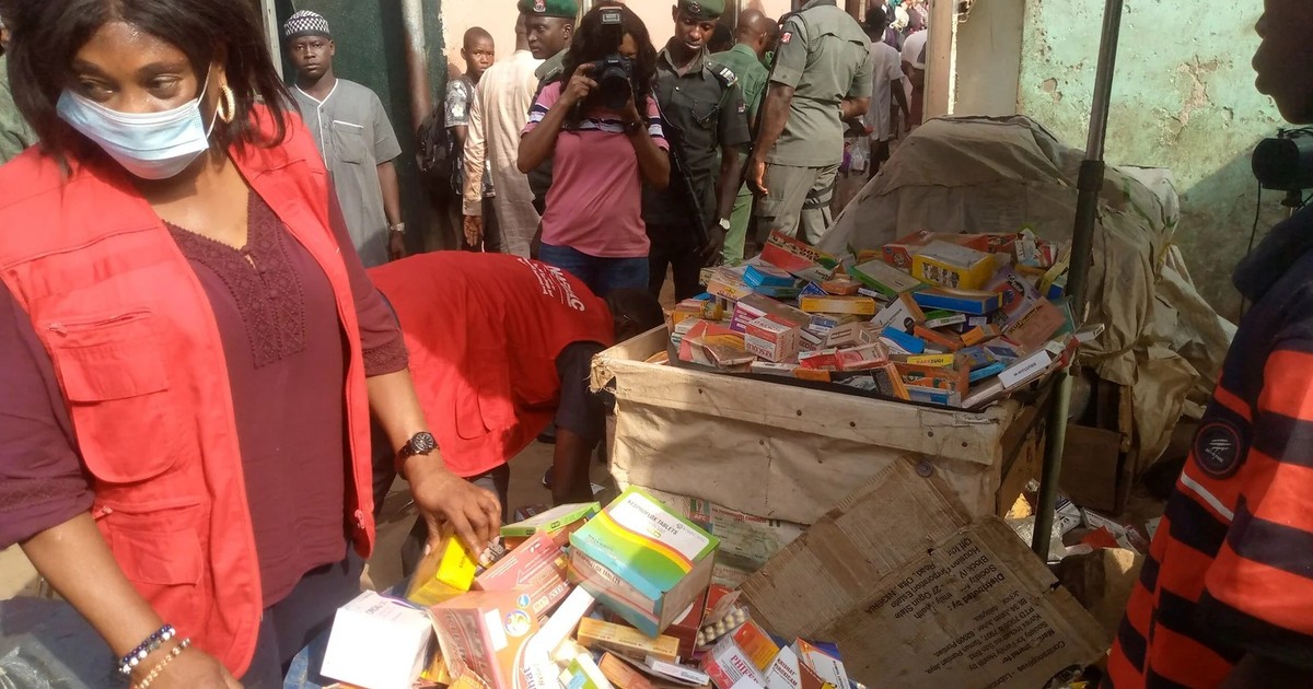 NAFDAC raids popular supermarket in Abuja for selling counterfeit products - Vimarsana News