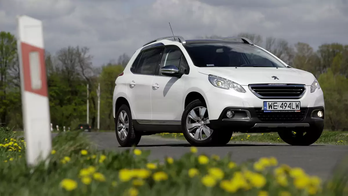 Peugeot 2008 1.2 Pure Tech- trzy cylindry z automatem