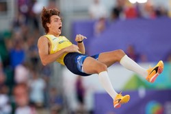 Absolutny rekord globu i zwycięstwo Duplantisa w skoku o tyczce