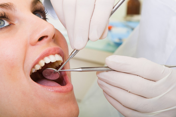 dentysta, zęby, fotolia