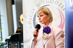 Joanna Racewicz zaszokowana raportem MON  o podkomisji smoleńskiej. "Operacja na otwartym sercu"