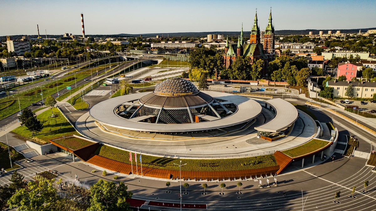 Nowe kieleckie UFO już od roku zachwyca podróżnych