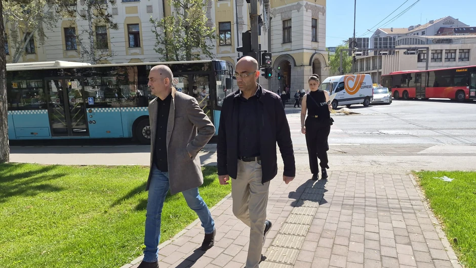 Mića i Sanja Simić i advokat Saša Knežević