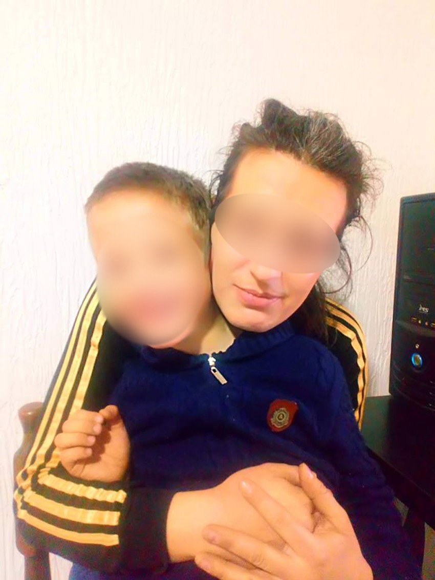 Mirjana G. već ima jednog sina od sedam godina i nije socijalno ugrožena. Živi u zajednici sa svojim ocem i oboje su zaposleni.