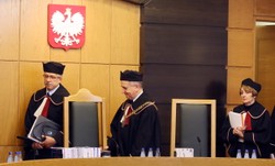 Opozycja bije w PiS za próbę zmian w Trybunale Konstytucyjnym. "Chcecie stworzyć wielki bałagan" [WIDEO]