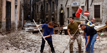 Środkowe Włochy pod wodą. Zginęło co najmniej 10 osób