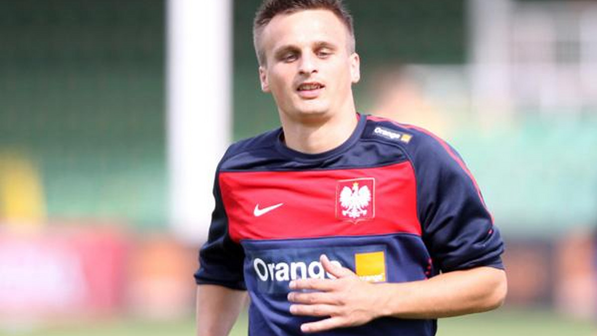 Sławomir Peszko nie dogadał się z działaczami 1.FC Koeln i nie chce zostać w klubie. Tymczasem zgłosił się po niego tylko drugoligowy Eintracht Frankfurt. Co teraz? Menedżer chce, by tam trafił, ale Franciszek Smuda straszy zawodnika, że może przez to nie zagrać na Euro.