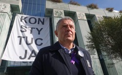 Frasyniuk przekonuje: Ulica musi być radykalniejsza [ROZMOWA]