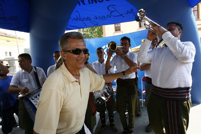 Uvek raspoložen: Miroslav Ilić na saboru