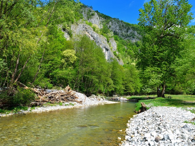 Reka Gradac, najčistija reka u Srbiji