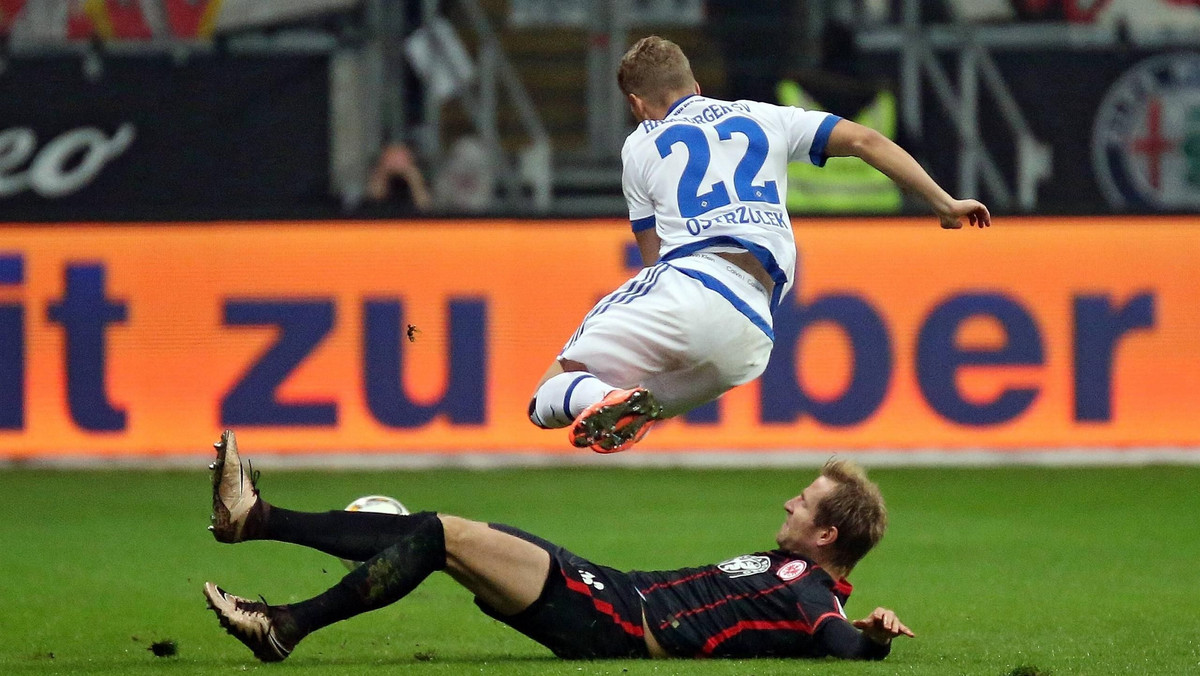 Eintracht Frankfurt bezbramkowo zremisował u siebie z Hamburgerem SV w piątkowym meczu 22. kolejki Bundesligi. Więcej sytuacji stworzyli sobie goście, ale nie po raz pierwszy w tym sezonie mieli problem ze skutecznością pod bramką rywali.