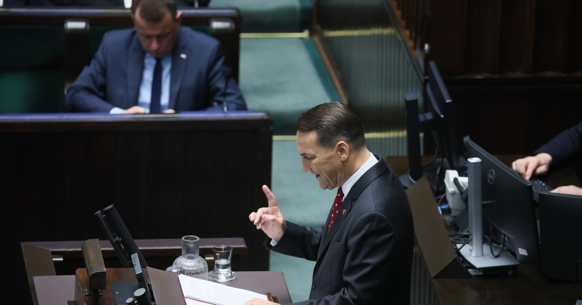 Czy Polska wyśle wojska na Ukrainę? Exposé Radosława Sikorskiego