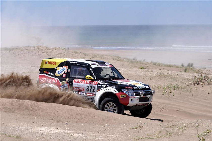 Adam Małysz już wie, jak wygląda ściganie na trasie Rajdu Dakar 2012