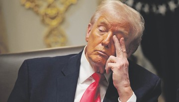 Trump niechybnie pcha nas w przepaść. Prosto w paszczę smoka