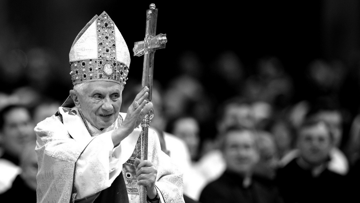 Benedykt XVI (2013)