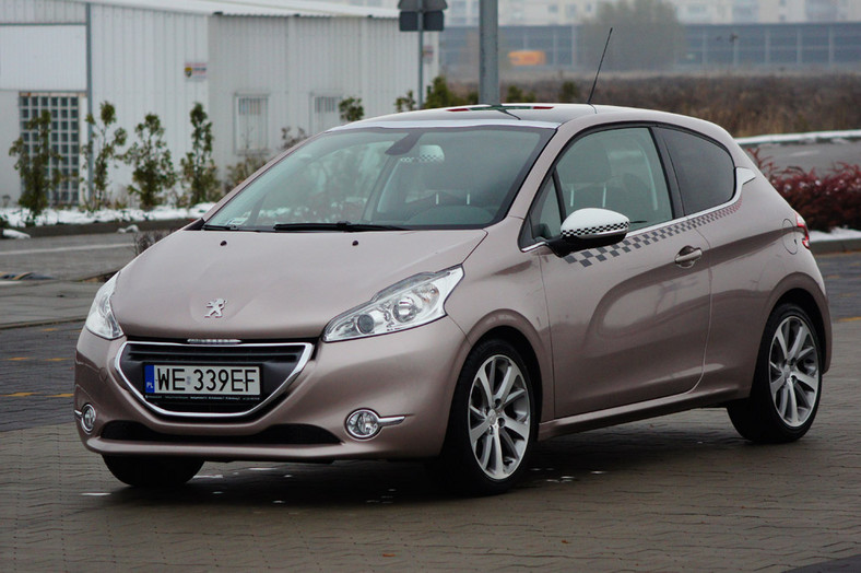 Peugeot 208: test wersji 1.6 VTi Allure. Szybkość czy powab