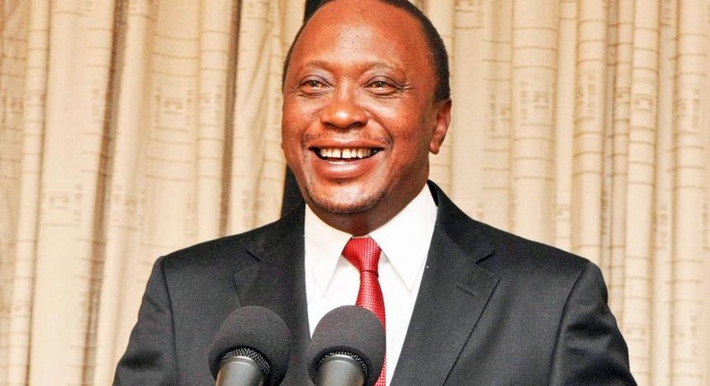 ___7135279___https:______static.pulse.com.gh___webservice___escenic___binary___7135279___2017___8___12___0___uhuru+kenyatta+smilling