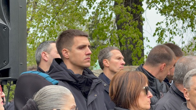 Vanja Marinković plače