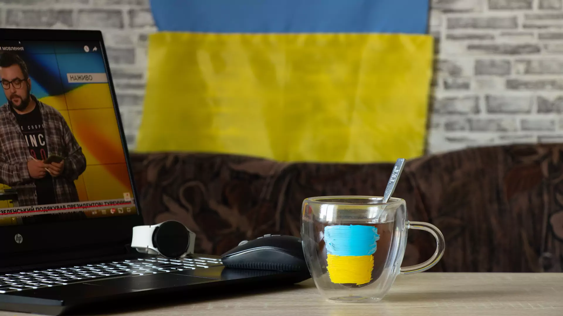 Jak pomóc Ukrainie wykorzystując technologię? Istnieje kilka sposobów