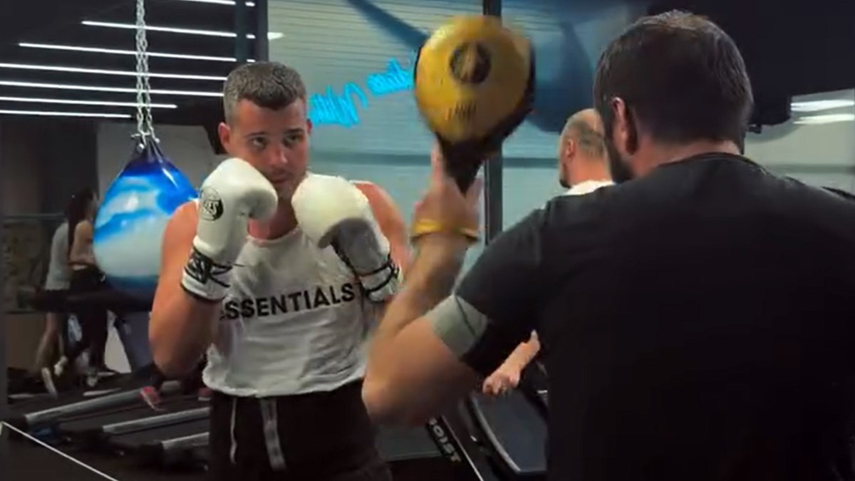 Viktor Živojinović