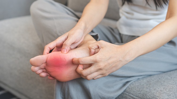 labgomba ellen hazilag otthon