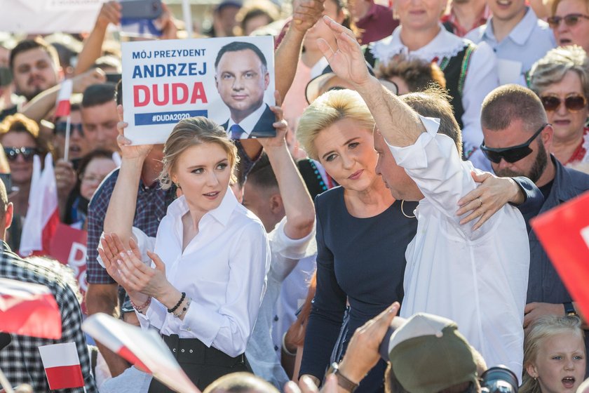 Kinga Duda skradła show ojcu